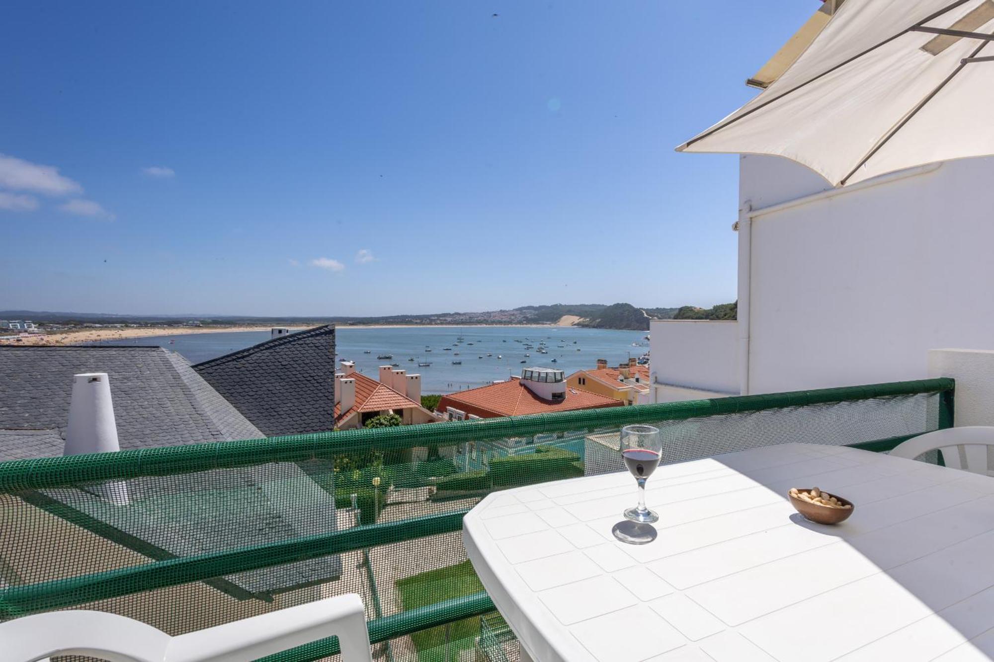 Concha Mar Com Vista Sobre A Baia Daire São Martinho do Porto Dış mekan fotoğraf