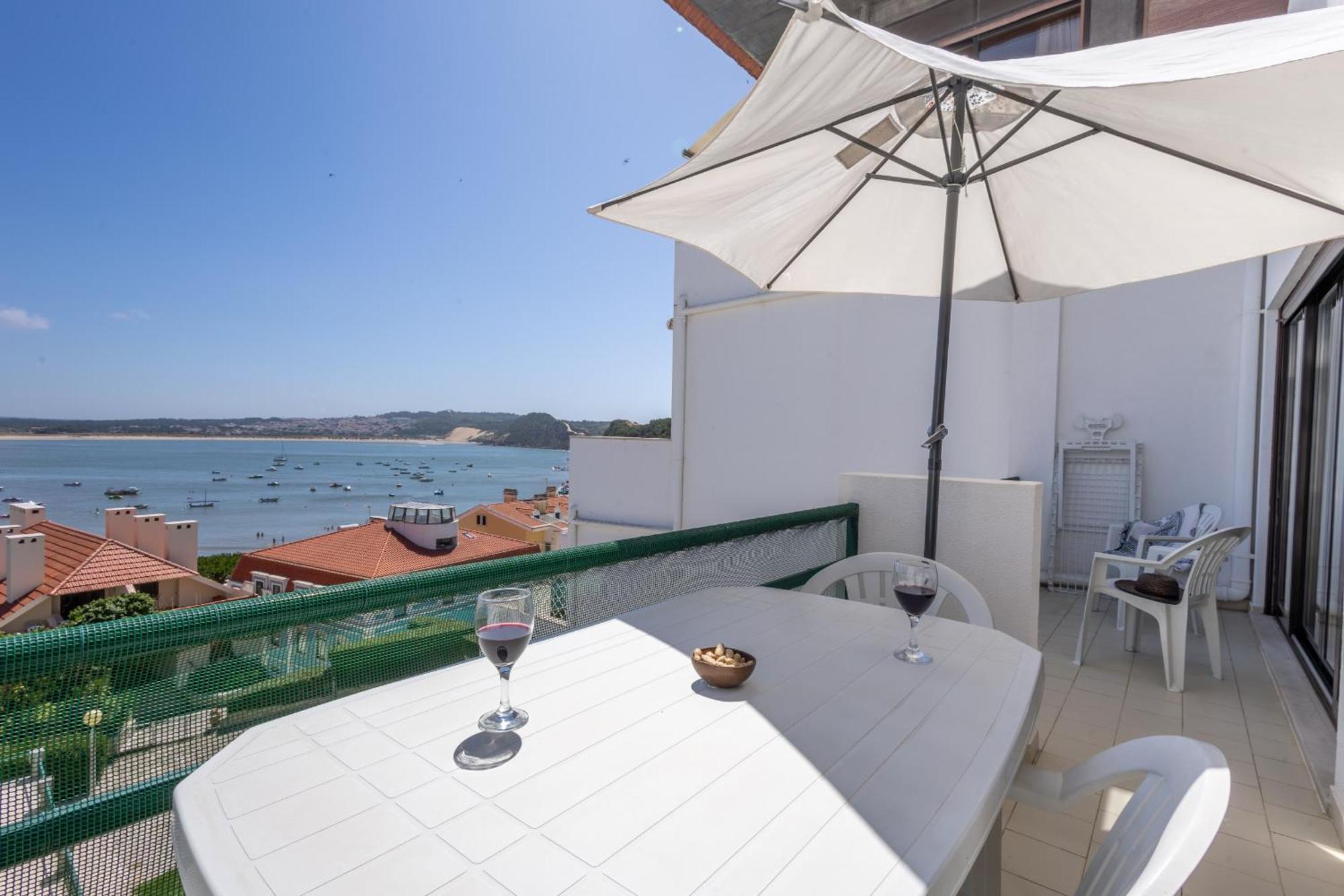 Concha Mar Com Vista Sobre A Baia Daire São Martinho do Porto Dış mekan fotoğraf